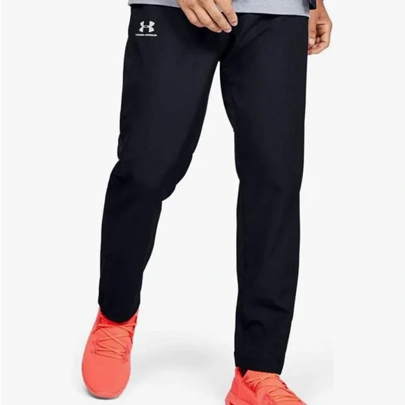 Under Armour Black Athletic Pants - Picture 2 of 3